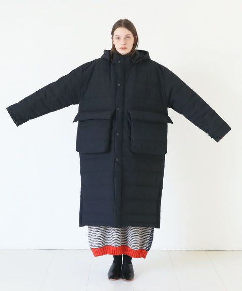 HENRIK VIBSKOV.ヘンリックヴィブスコフ.LONG DOWN COAT [Caviar]