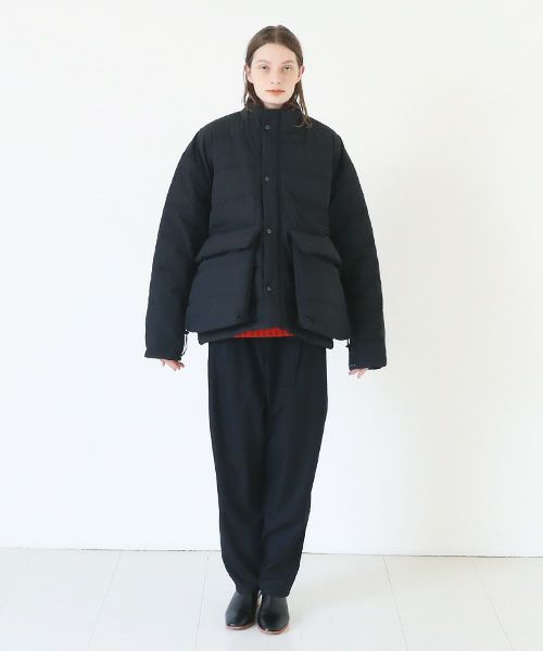 HENRIK VIBSKOV ヘンリックヴィブスコフ SHORT DOWN JACKET [Caviar]