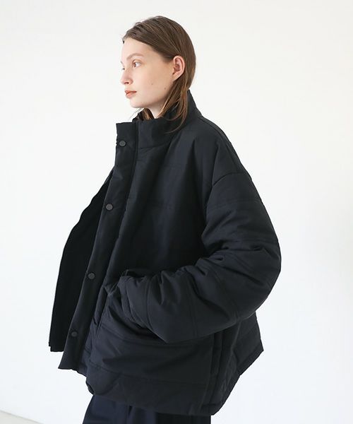HENRIK VIBSKOV ヘンリックヴィブスコフ SHORT DOWN JACKET [Caviar]