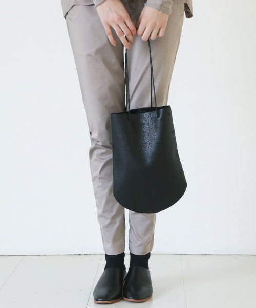 _Fot.フォート.half circle tote [1303b/black]