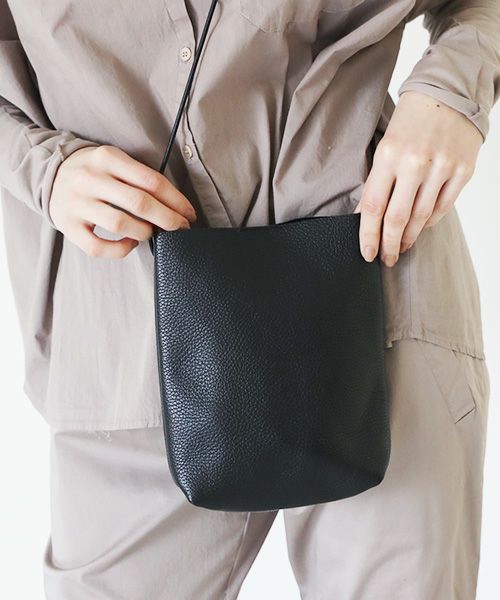 _Fot.フォート.small shoulder bag [0801b/black]