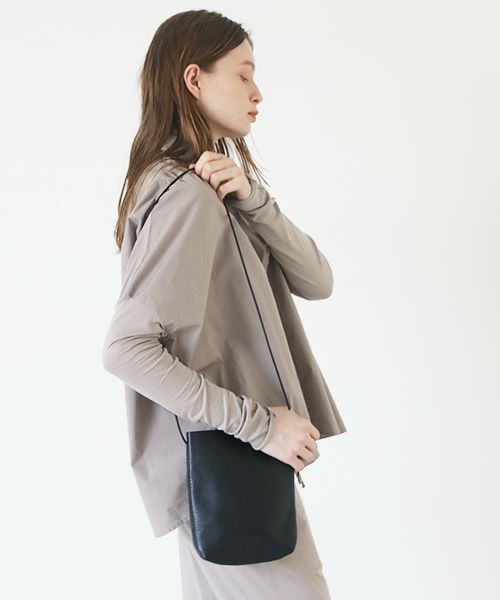 _Fot.フォート.small shoulder bag [0801b/black]