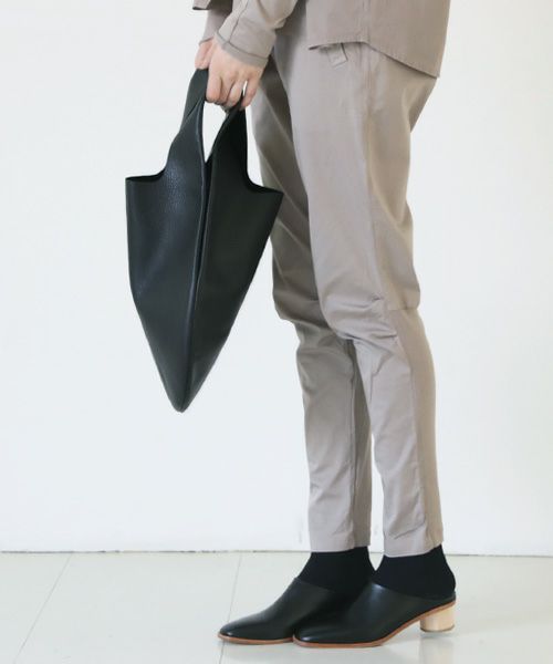 _Fot.フォート.half circle bag [0605b/black]