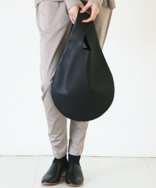 _Fot.フォート.half circle bag [0605b/black]