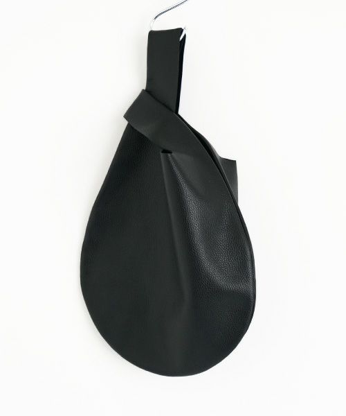 _Fot.フォート.half circle bag [0605b/black]