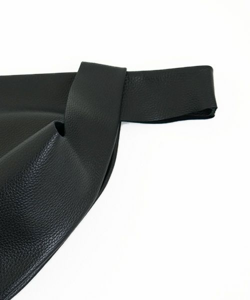 _Fot.フォート.half circle bag [0605b/black]