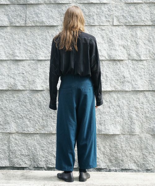YANTOR.ヤントル.Turquoise Wool 2tuck Wide Pants [Y235PT02/TURQUOISE BLUE]