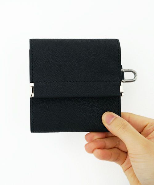 EDROBERTJUDSON.エドロバートジャドソン.shackle bifold wallet [B01XWL-65/05/black]