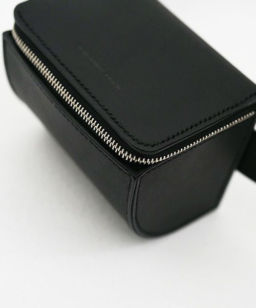 EDROBERTJUDSON.エドロバートジャドソン.box stitch belted wallet [BUCKS/B01XWL-69/05/black]