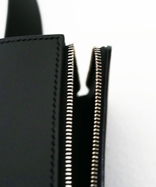 EDROBERTJUDSON.エドロバートジャドソン.box stitch belted wallet [BUCKS/B01XWL-69/05/black]
