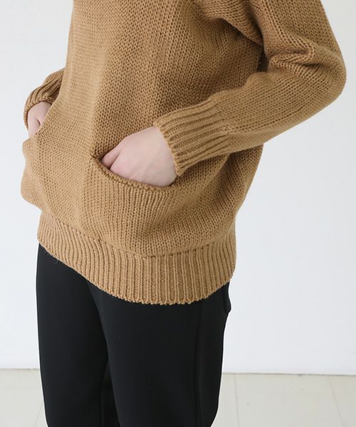 MIYAO.ミヤオ.SWEATER[CAMEL]