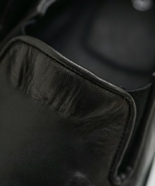 KAGARI YUSUKE.スキンスリッポン BK