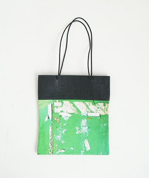 KAGARI YUSUKE.壁布トート ウエダ