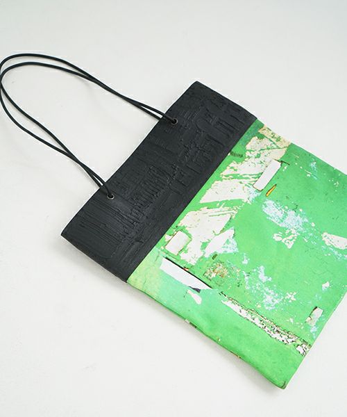 KAGARI YUSUKE.壁布トート ウエダ