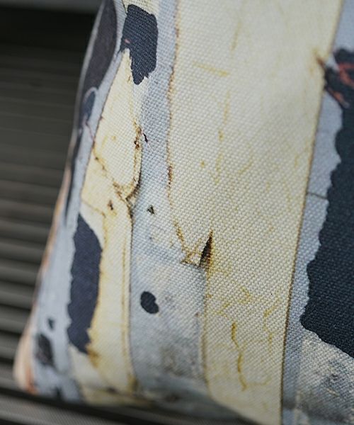 KAGARI YUSUKE.壁布トート アワザ