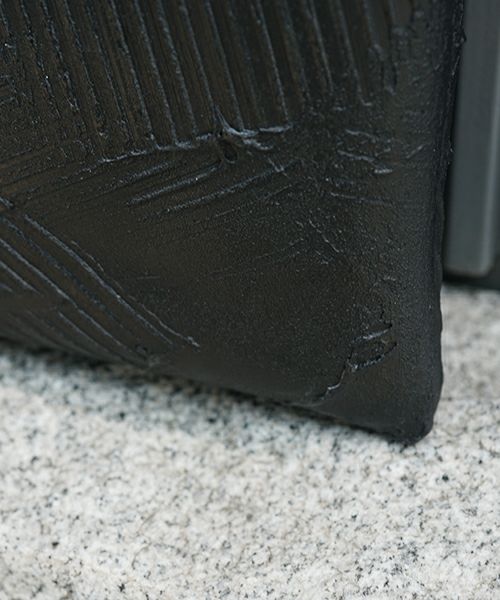 KAGARI YUSUKE.TOTO BAG ブラックカラーペイント W17-01 BK