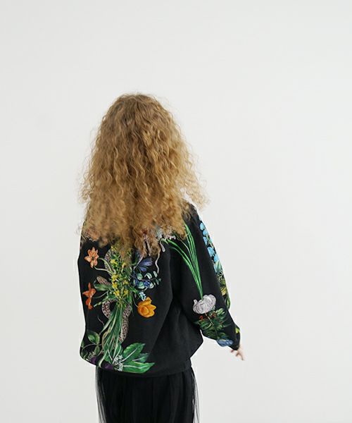 AHCAHCUM.あちゃちゅむ.お花の体スウェット[black]