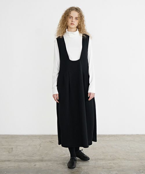 Mochi / home&miles.モチ / ホーム＆マイルズ.sweat jumper skirt [black]