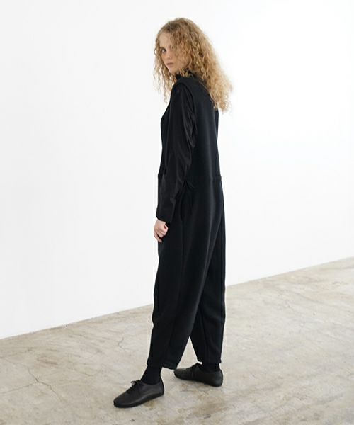 Mochi / home&miles.モチ / ホーム＆マイルズ.tuck sweat salopette [black]