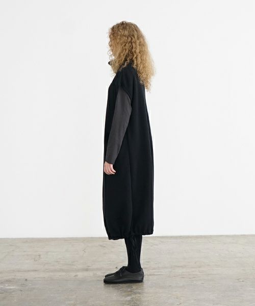 Mochi / home&miles.モチ / ホーム＆マイルズ.turtle neck one piece [black]