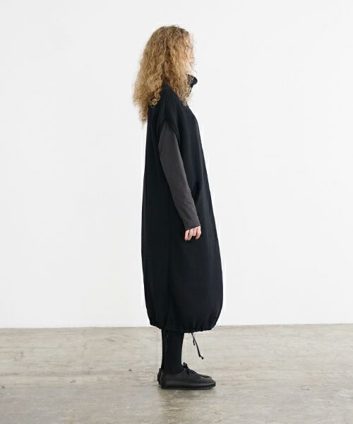 Mochi / home&miles.モチ / ホーム＆マイルズ.turtle neck one piece [black]