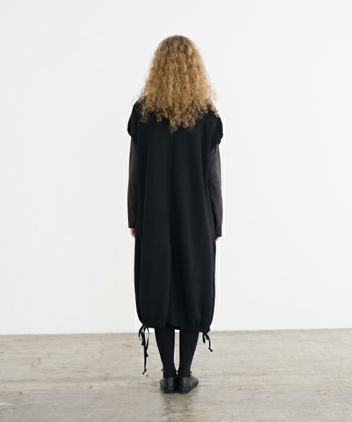 Mochi / home&miles.モチ / ホーム＆マイルズ.turtle neck one piece [black]