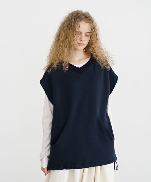 Mochi / home&miles.モチ / ホーム＆マイルズ.v-neck vest [navy]