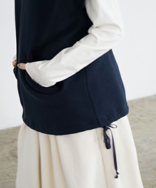 Mochi / home&miles.モチ / ホーム＆マイルズ.v-neck vest [navy]