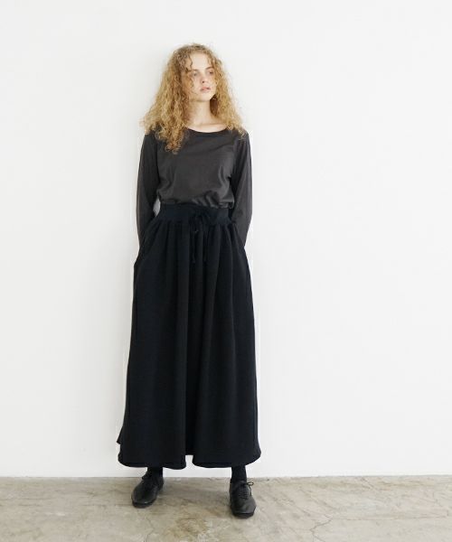 Mochi / home&miles.モチ / ホーム＆マイルズ.long skirt [black]