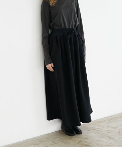 Mochi / home&miles.モチ / ホーム＆マイルズ.long skirt [black]
