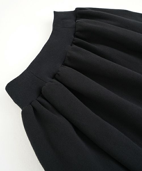 Mochi / home&miles.モチ / ホーム＆マイルズ.long skirt [black]