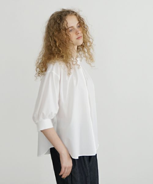 Mochi.モチ.gather blouse [finx cotton]