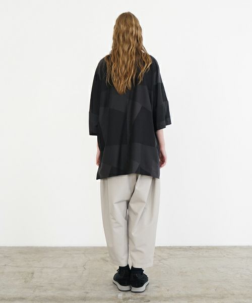 VU ヴウ geometric dolman shirt  [charcoal×black］幾何学ドルマンシャツ vu-s24-s02