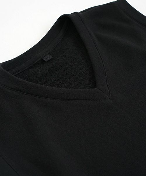 VU ヴウ v vest  [BLACK］Vネックベスト vu-s24-t02