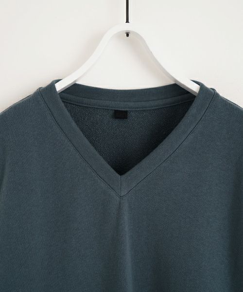 VU ヴウ v vest  [BLACK］Vネックベスト vu-s24-t02