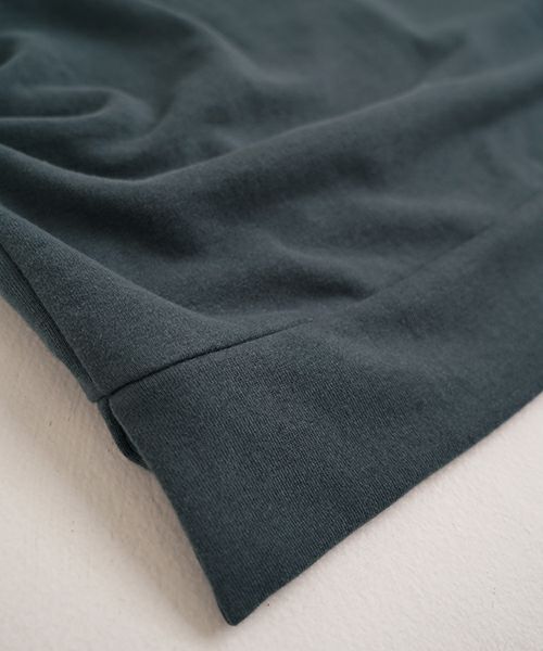 VU ヴウ v vest  [BLACK］Vネックベスト vu-s24-t02