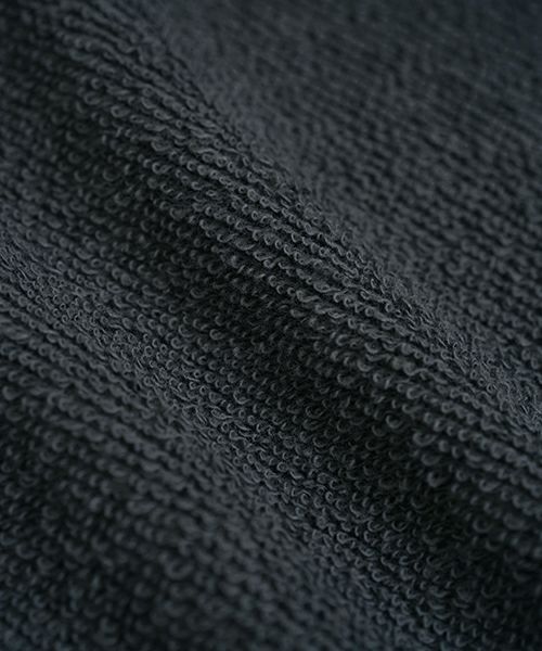 VU ヴウ v vest  [BLACK］Vネックベスト vu-s24-t02