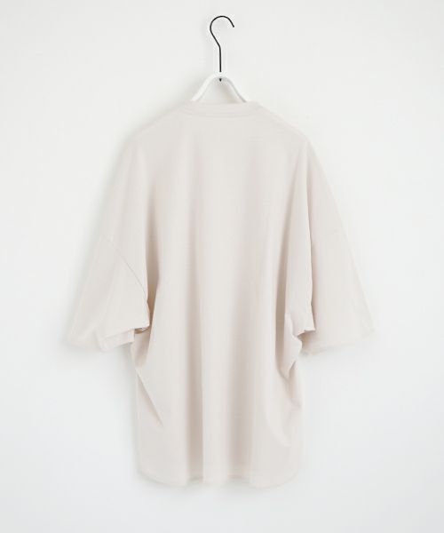 VU ヴウ basic t-shirt [LIGHT BEIGE］ベーシックＴシャツ vu-s24-t03