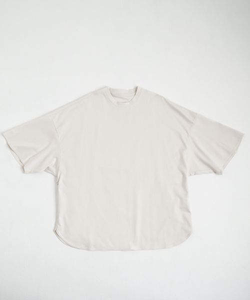 VU ヴウ basic t-shirt [LIGHT BEIGE］ベーシックＴシャツ vu-s24-t03