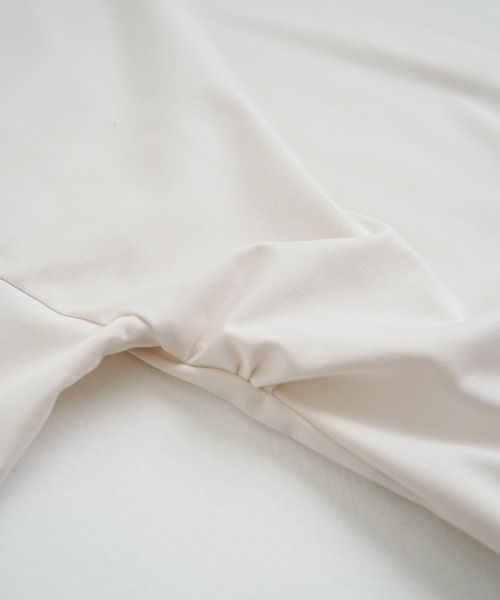 VU ヴウ basic t-shirt [LIGHT BEIGE］ベーシックＴシャツ vu-s24-t03