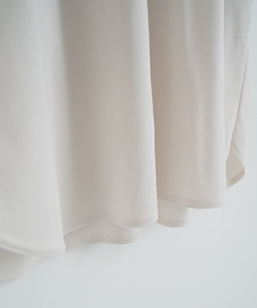 VU ヴウ basic t-shirt [LIGHT BEIGE］ベーシックＴシャツ vu-s24-t03