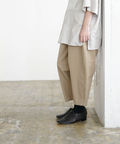 VU ヴウ cropped pants [CAMEL] クロップドパンツ vu-s24-pt01