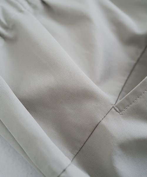 VU ヴウ cropped pants [CHALK] クロップドパンツ vu-s24-pt01