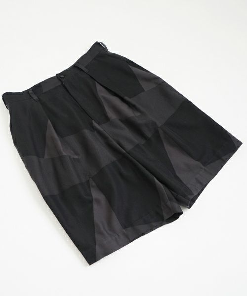 VU ヴウ geometric wide short pants  [charcoal×black]  幾何学ワイドショートパンツ vu-s24-p02