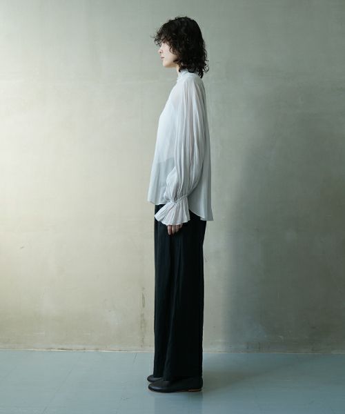 suzuki takayuki スズキタカユキ bishop-sleeve blouse [S-241-07/ice