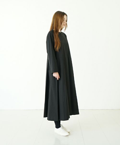 Mochi モチ tuck dress (giza×supima) [ms24-op-01/black] タックドレス(ギザ×スーピマ）