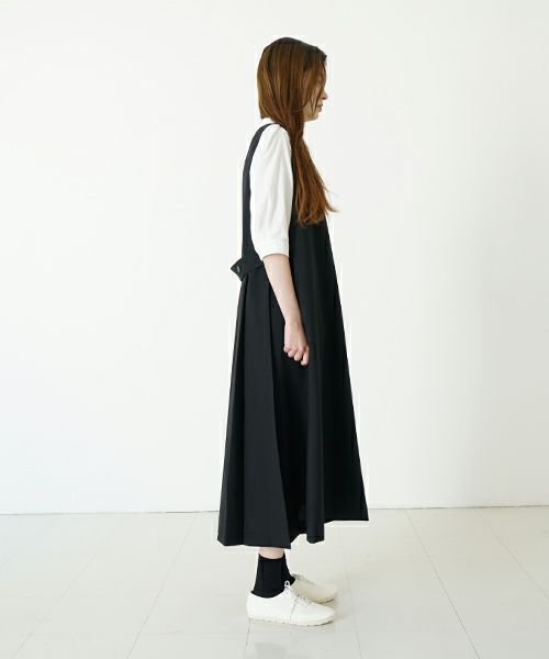 Mochi モチ no sleeve tuck dress [ms24-op-02/black] ノースリーブタックドレス
