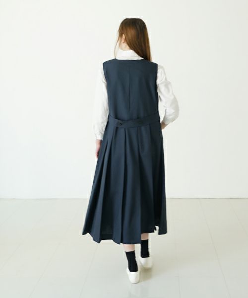 Mochi モチ no sleeve tuck dress [ms24-op-02/deep blue] ノースリーブタックドレス