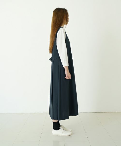 Mochi モチ no sleeve tuck dress [ms24-op-02/deep blue] ノースリーブタックドレス