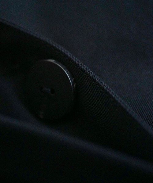 Mochi モチ tuck trench coat [ms24-co-01/black] タックトレンチコート